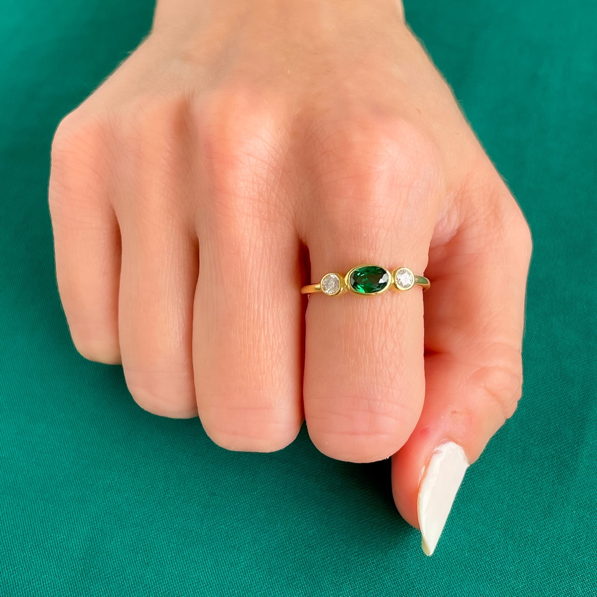 Emerald Green Oval Stone Ring